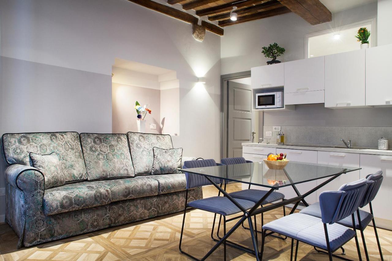 San Sebastiano Suite & Luxury Apartments กอลเลวัลเดลซา ภายนอก รูปภาพ